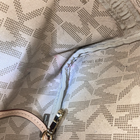 *Bundle* Michael Kors Jet Set Logo Medium Travel Tote & Fulton Travel Pouch - Picture 13 of 15